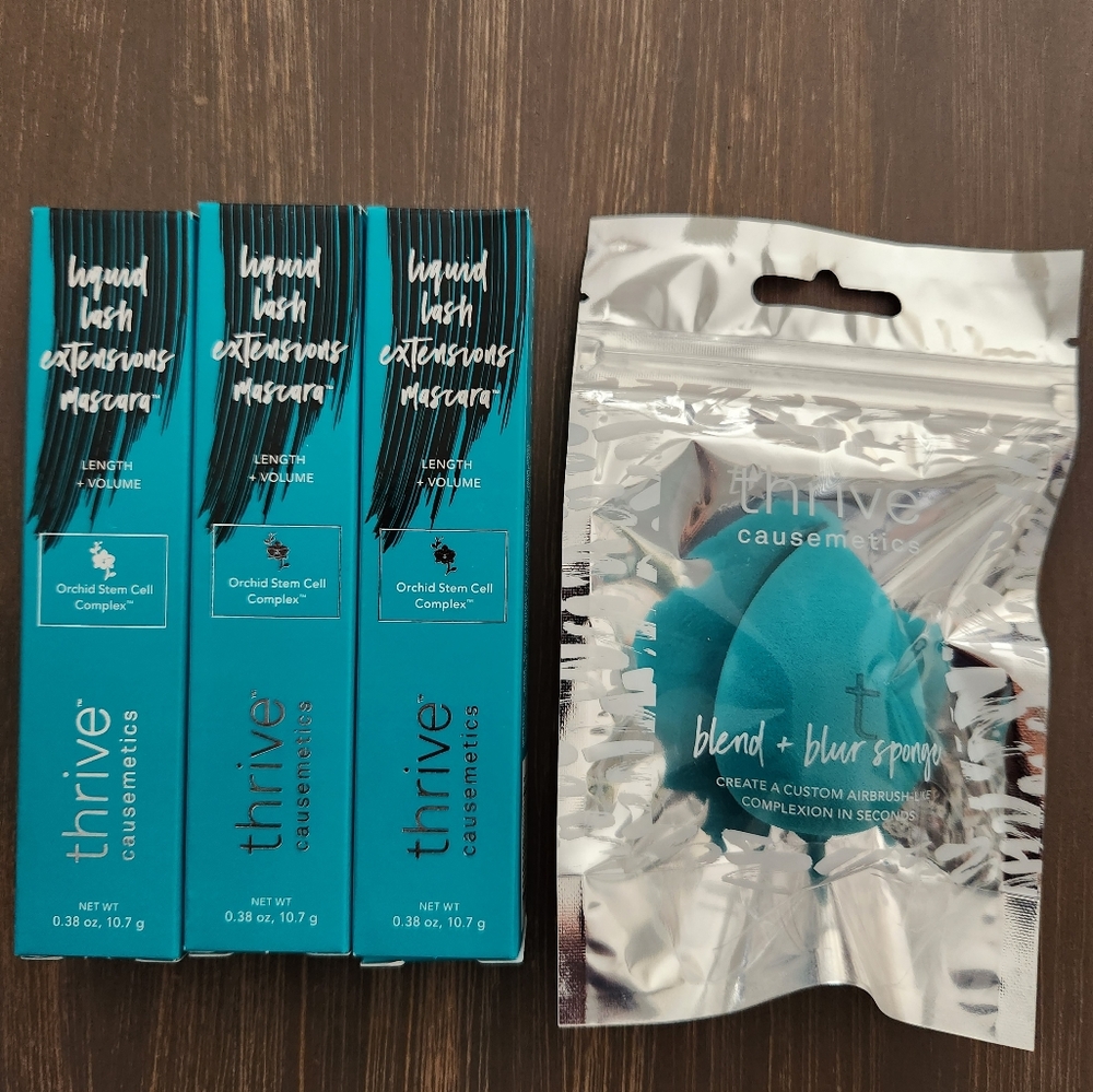 Thrive Causemetics Mascara & Beauty Sponge
